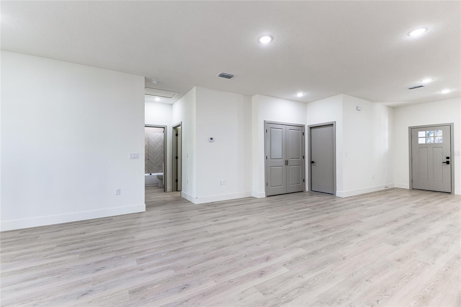 LAKE BETHEL ESTATES REP - Residential