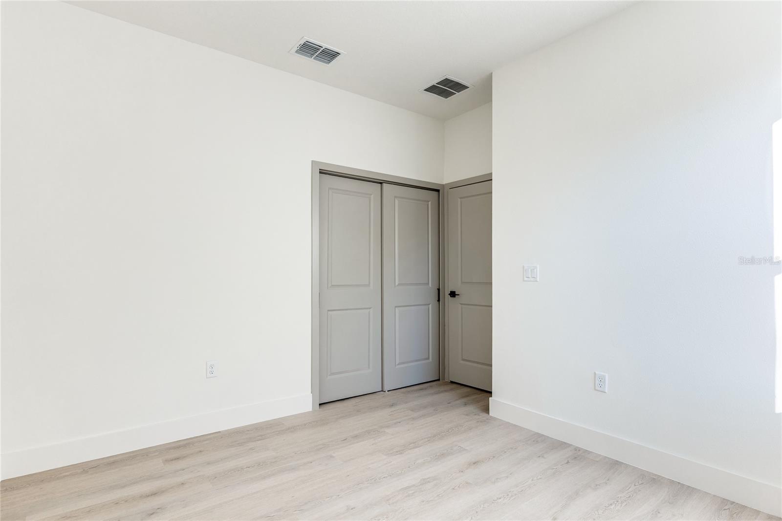 LAKE BETHEL ESTATES REP - Residential