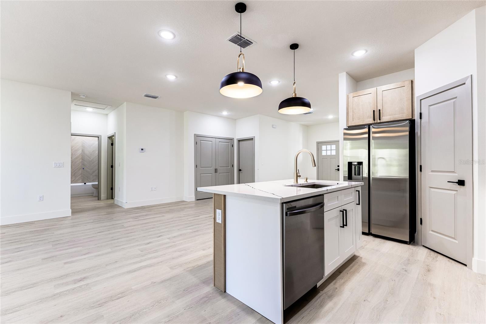 LAKE BETHEL ESTATES REP - Residential