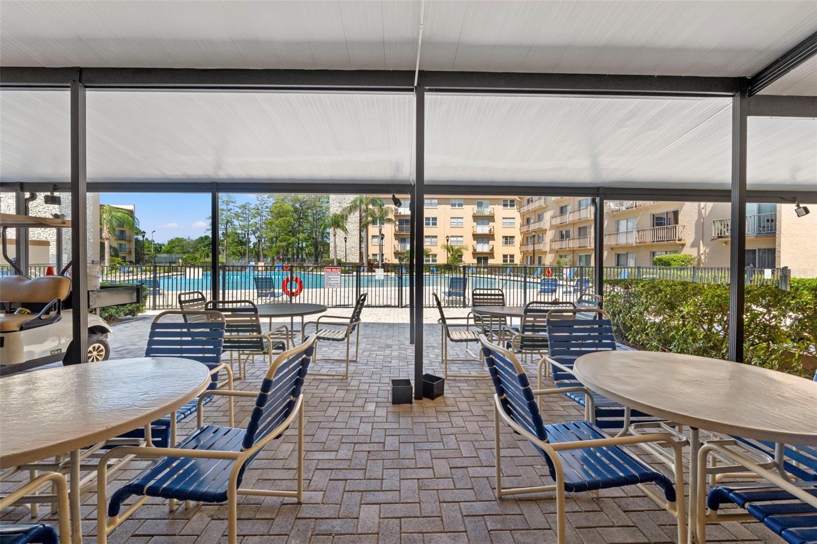 THE TAMPA RACQUET CLUB A CONDO - Residential