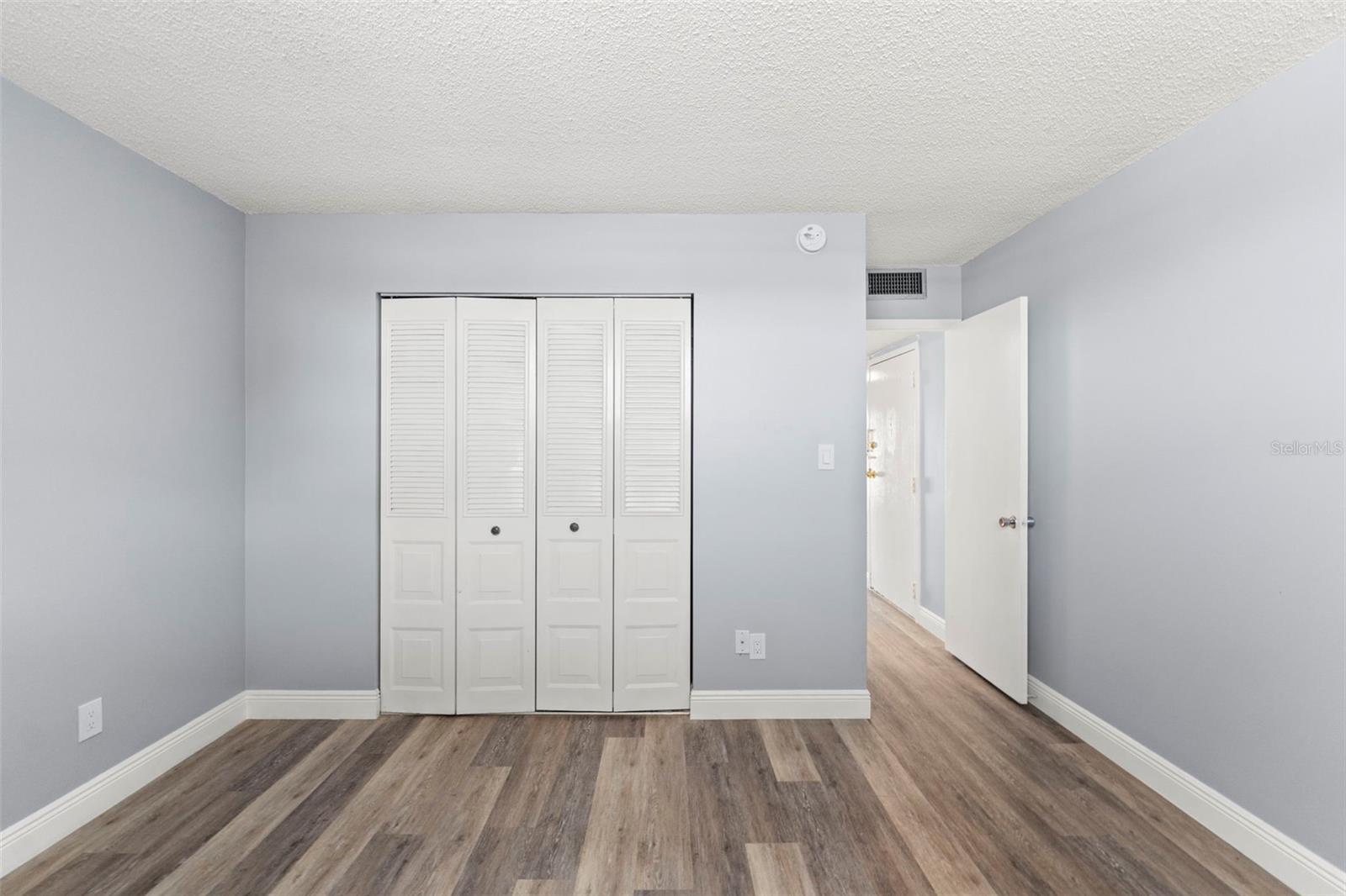 THE TAMPA RACQUET CLUB A CONDO - Residential