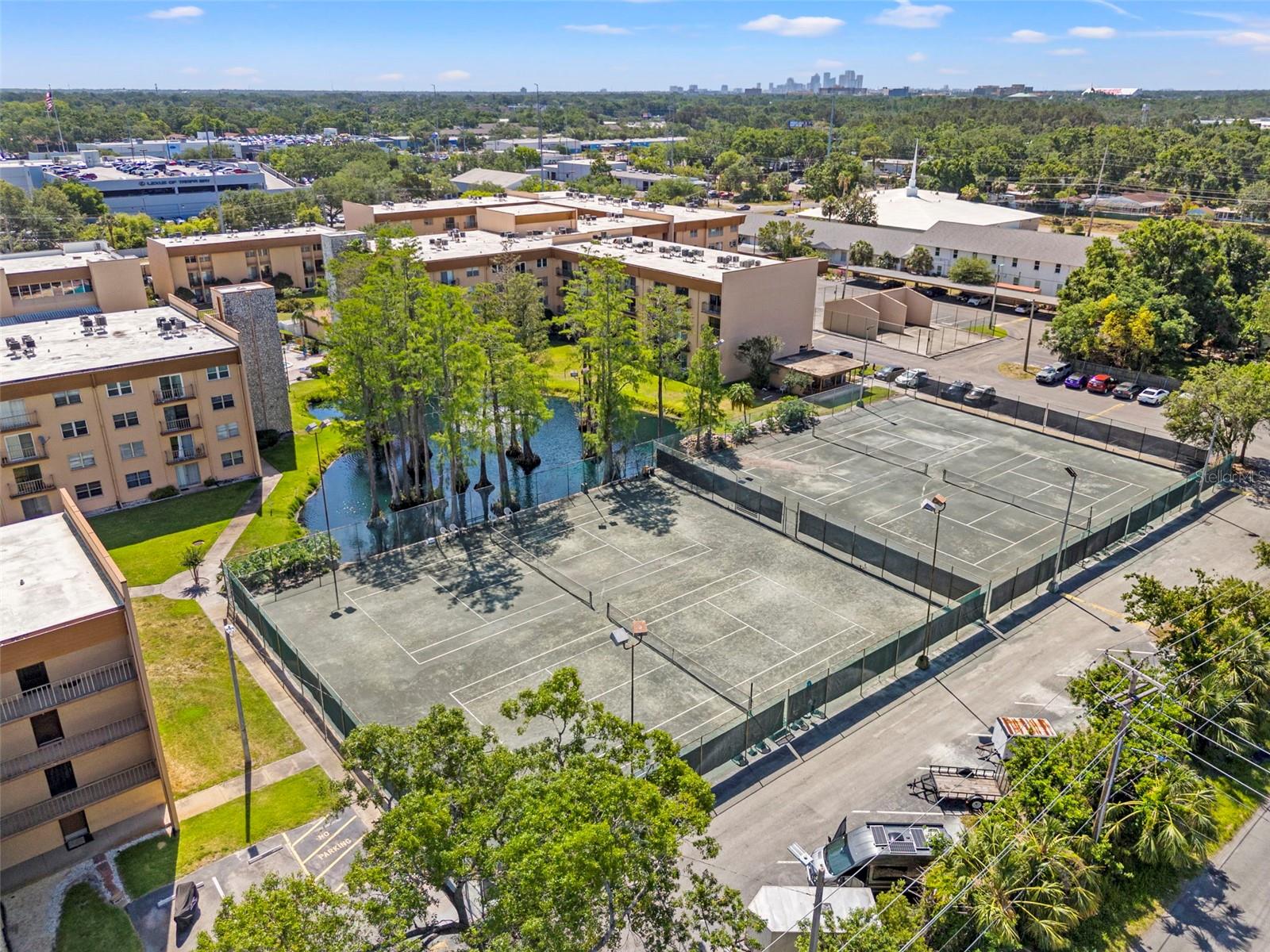 THE TAMPA RACQUET CLUB A CONDO - Residential