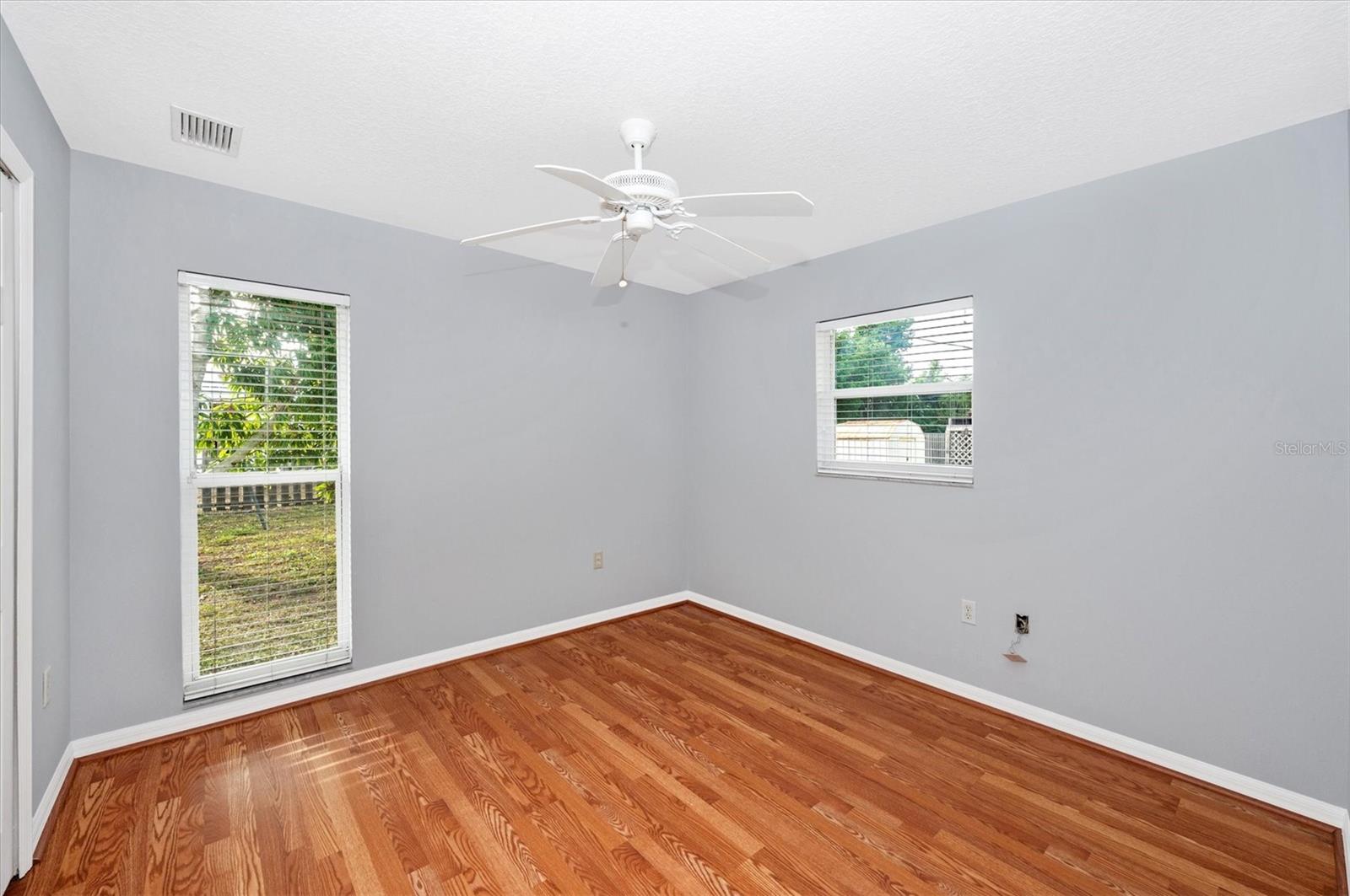 SOUTH VENICE - Residential