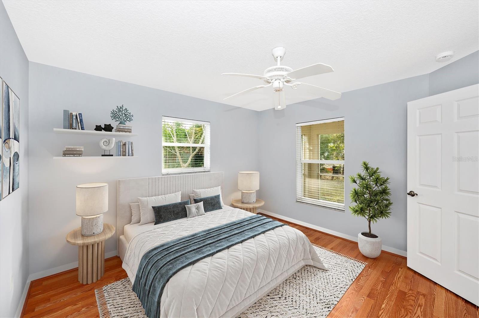 SOUTH VENICE - Residential