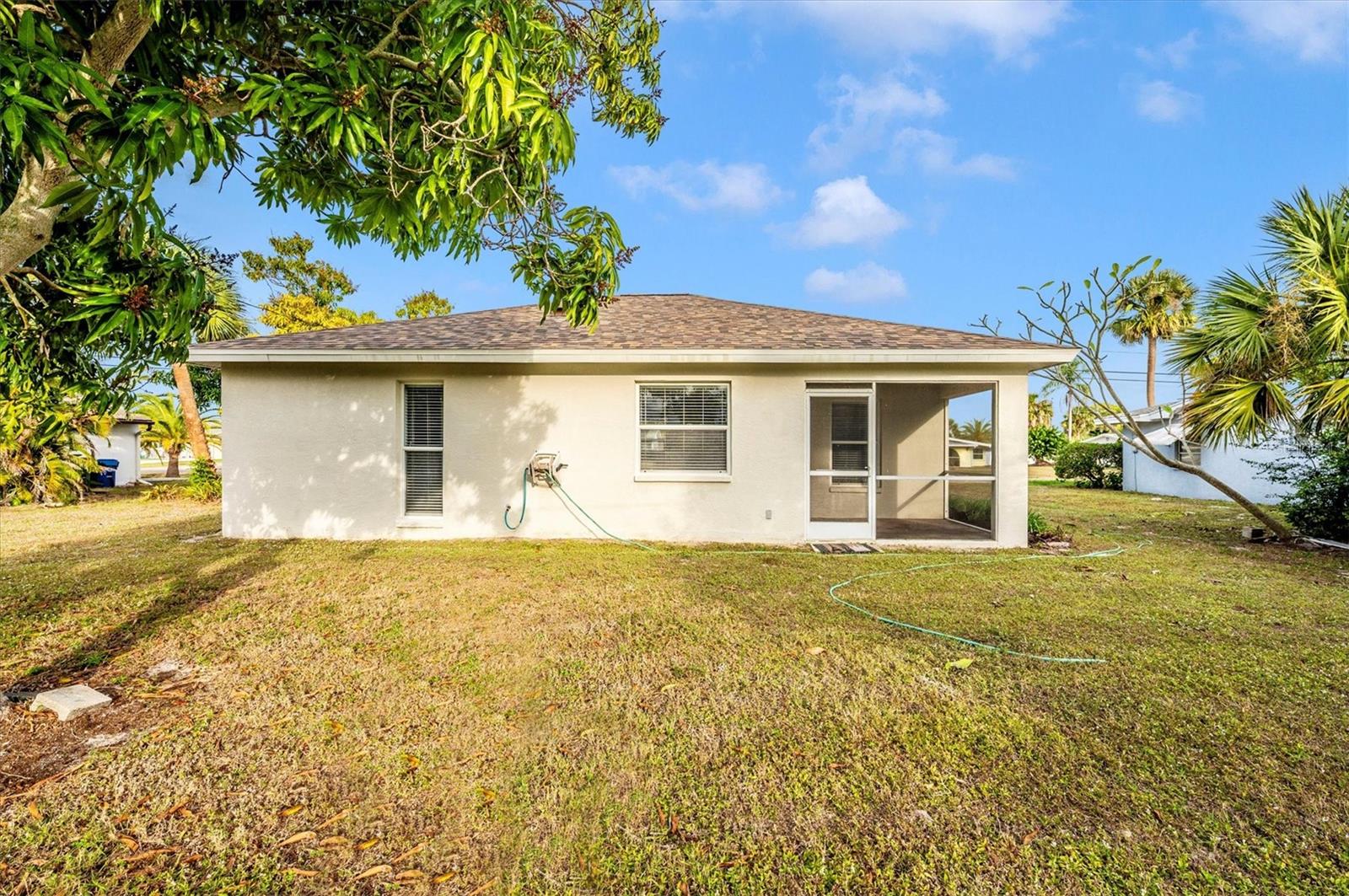 SOUTH VENICE - Residential