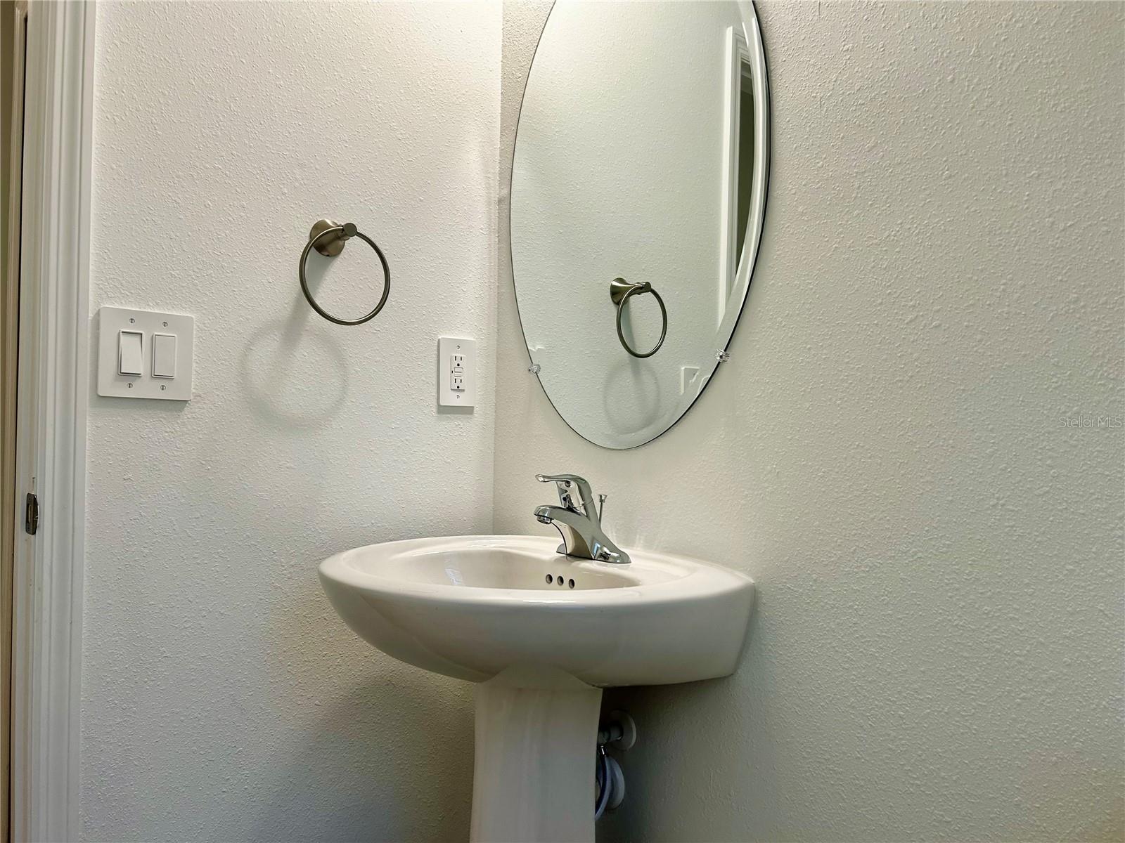 OAK HAMMOCK PRESERVE - Residential Lease