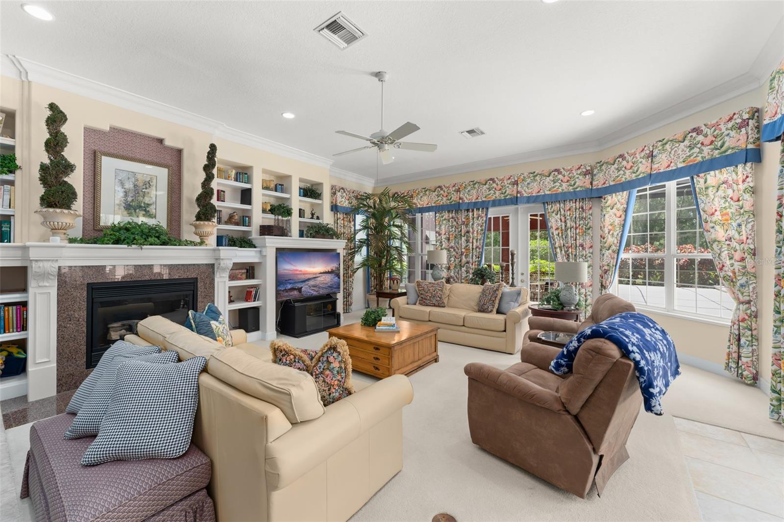 WATERS EDGE BOCA POINTE AT TURTLE CREEK - Residential