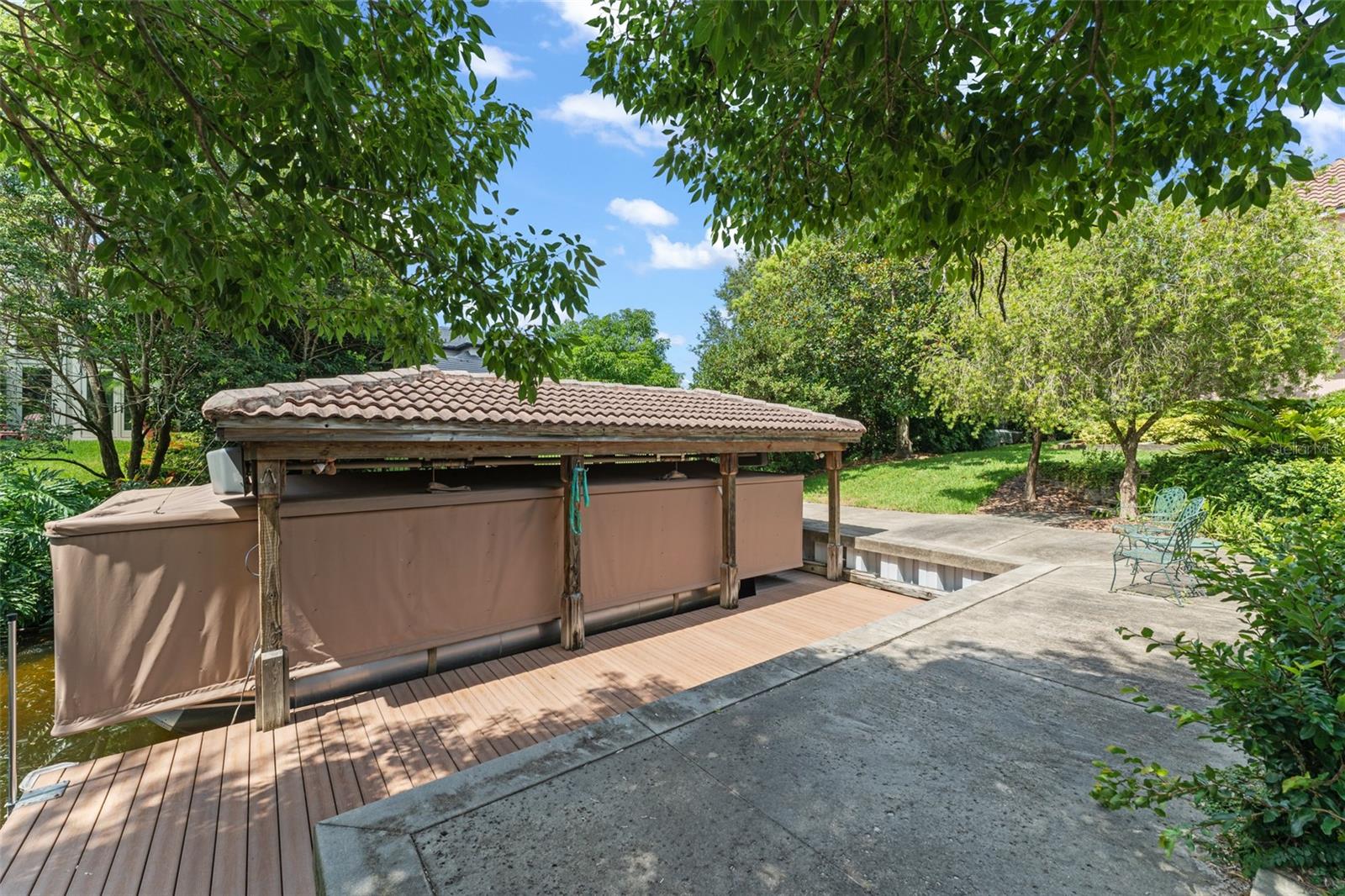 WATERS EDGE BOCA POINTE AT TURTLE CREEK - Residential