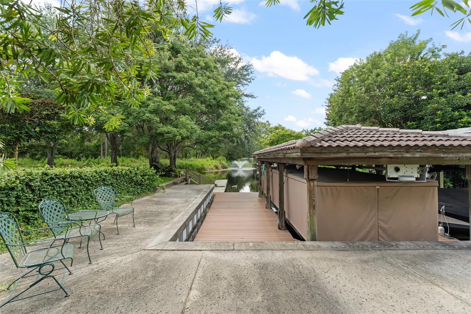 WATERS EDGE BOCA POINTE AT TURTLE CREEK - Residential