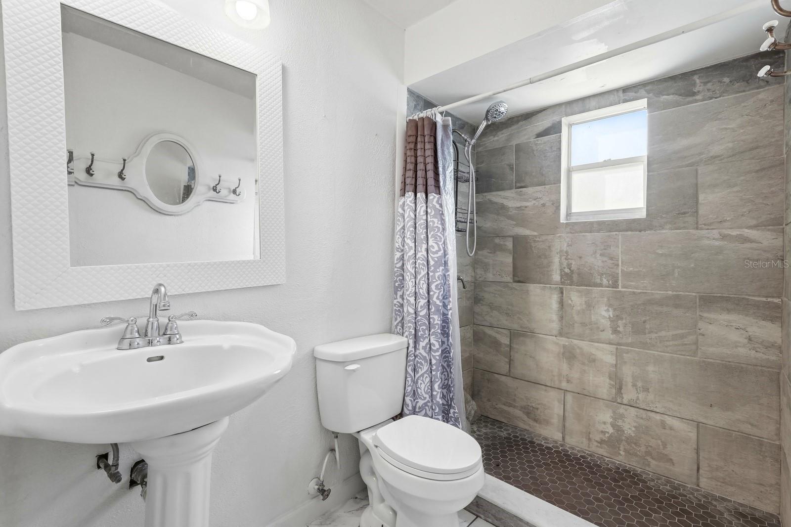 ORANGE CITY HILLS SEC A - Residential