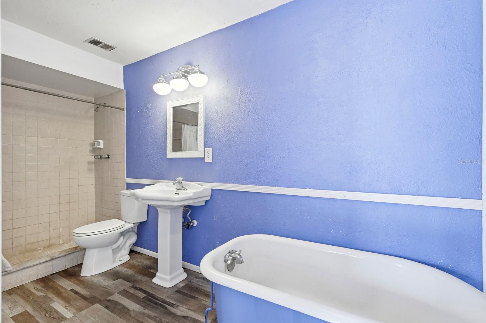 ORANGE CITY HILLS SEC A - Residential