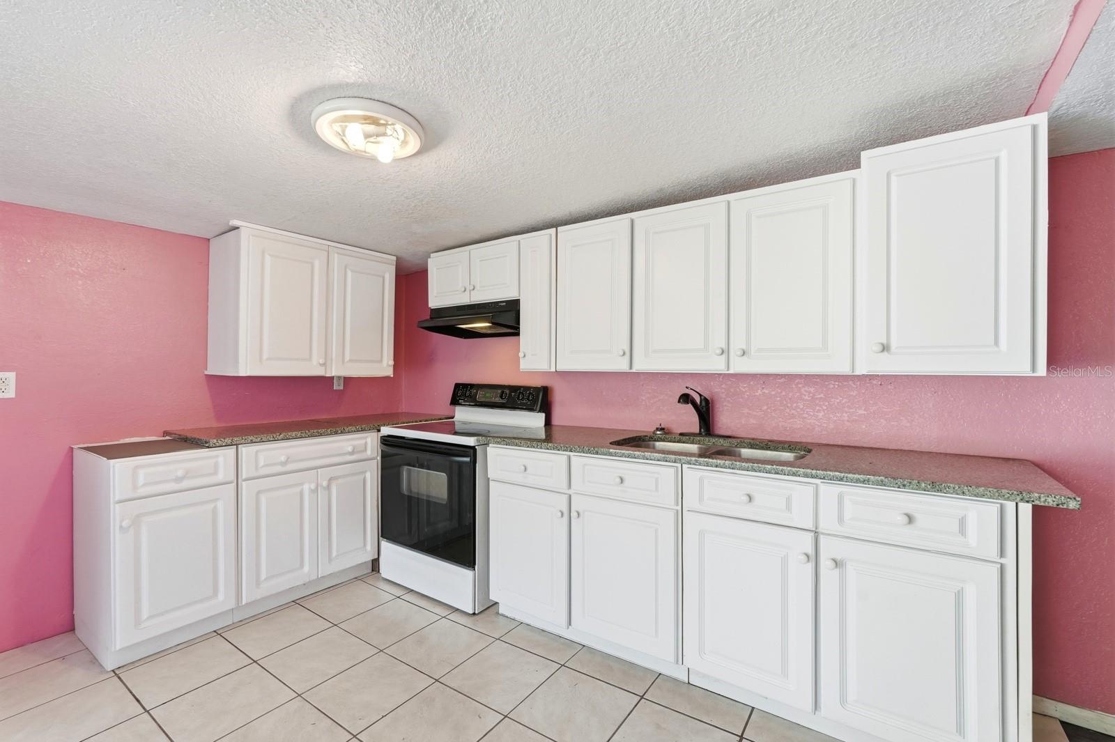 ORANGE CITY HILLS SEC A - Residential