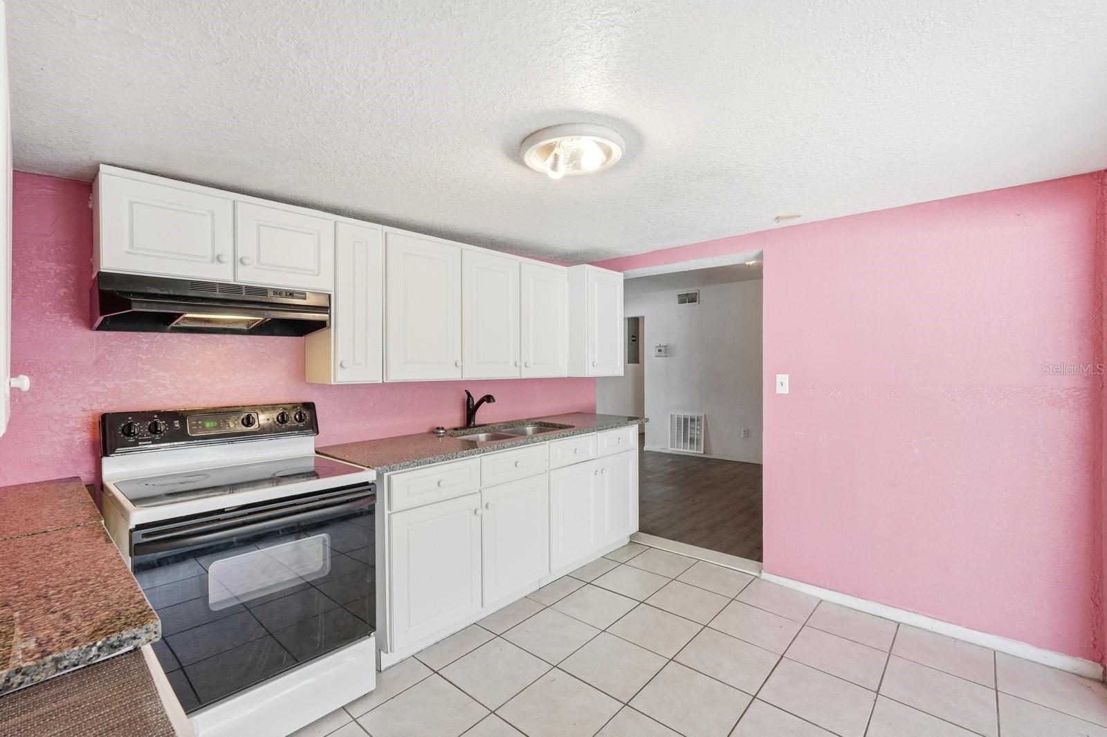 ORANGE CITY HILLS SEC A - Residential