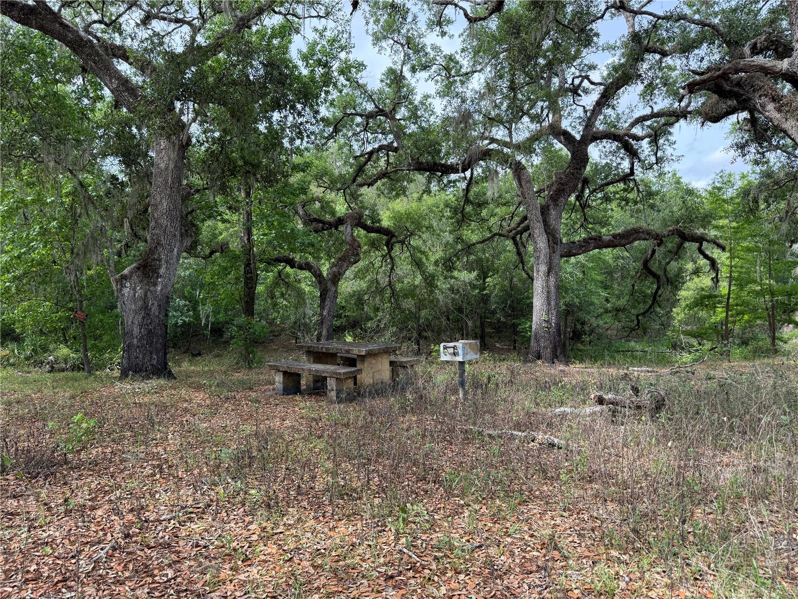 RIVERDALE SEC 1 - Land