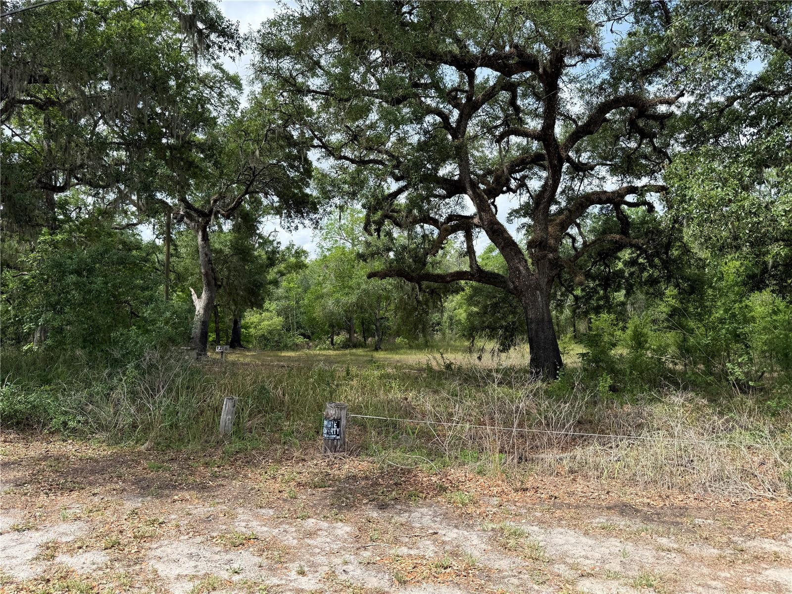 RIVERDALE SEC 1 - Land