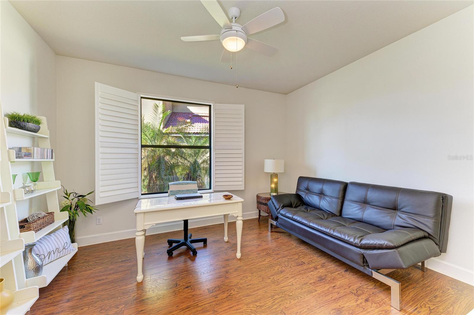 VENETIAN FALLS PH 1 - Residential