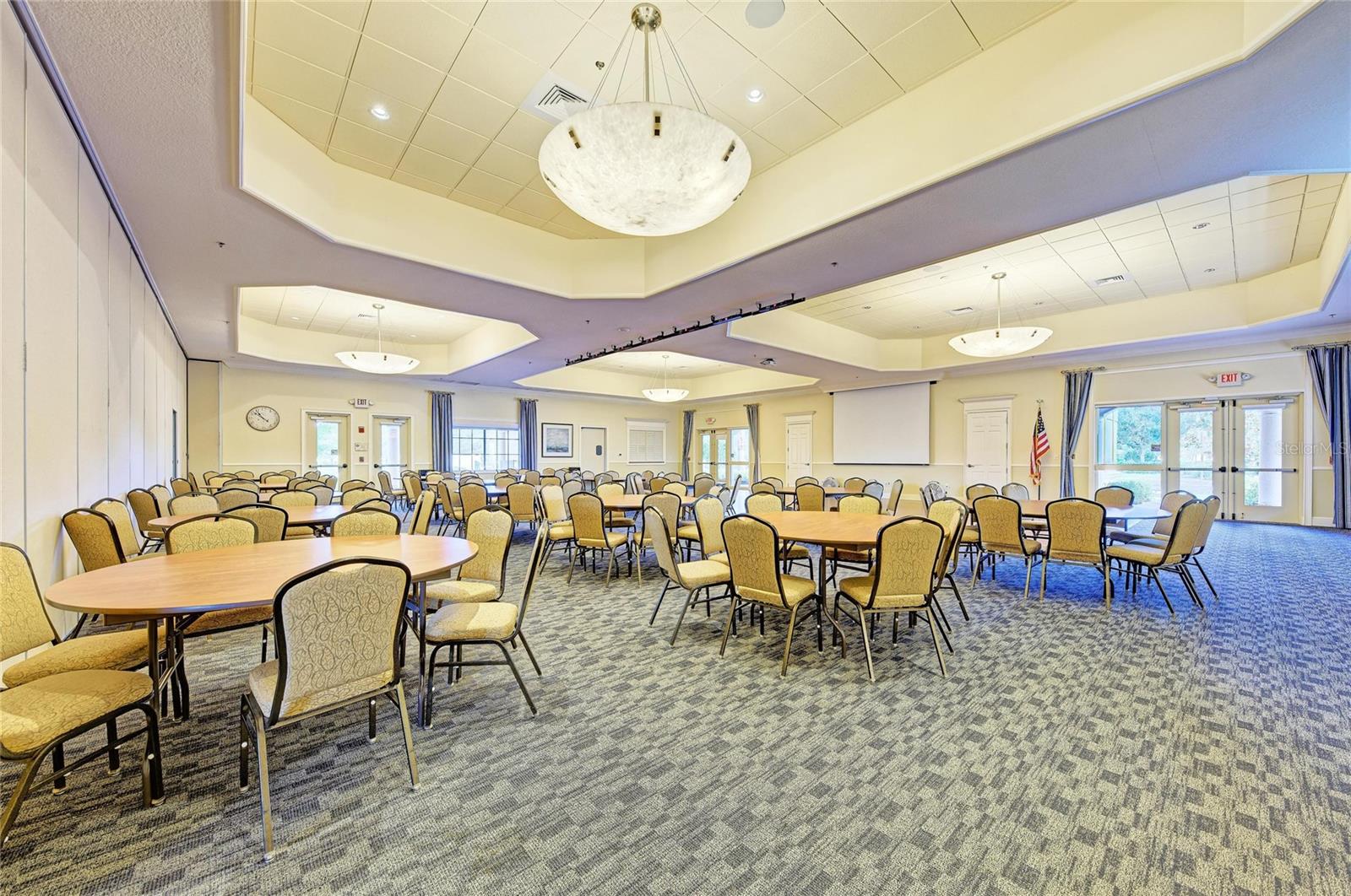 VENETIAN FALLS PH 1 - Residential