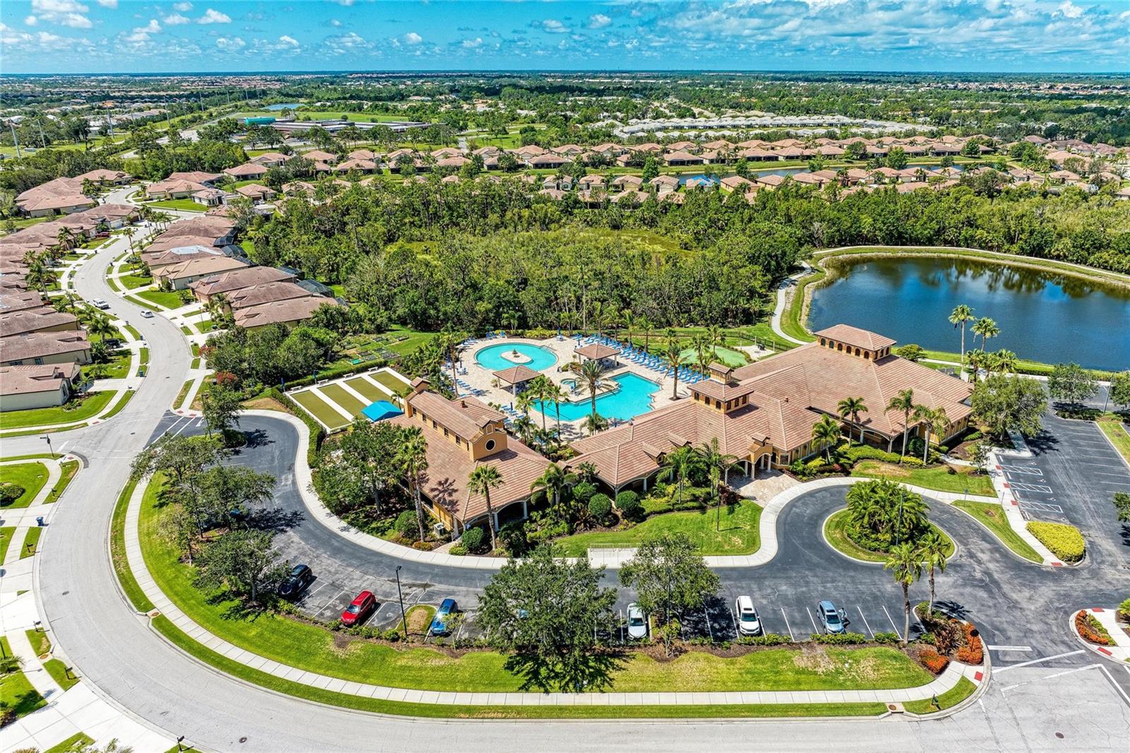 VENETIAN FALLS PH 1 - Residential