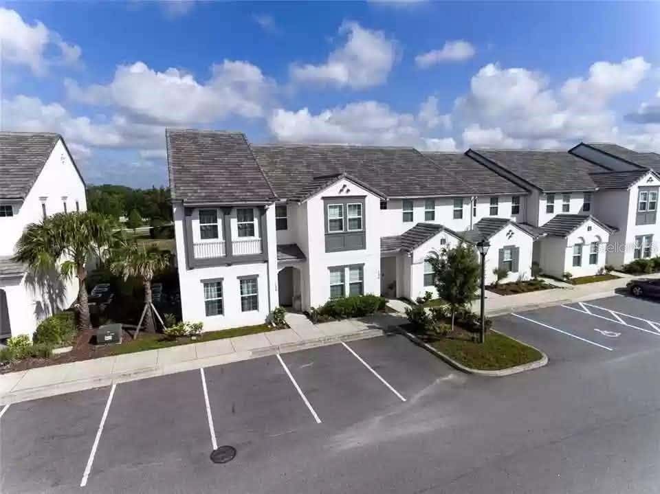 Photo of 134 Captiva Drive, Davenport, FL 33896 (MLS # S5153964)