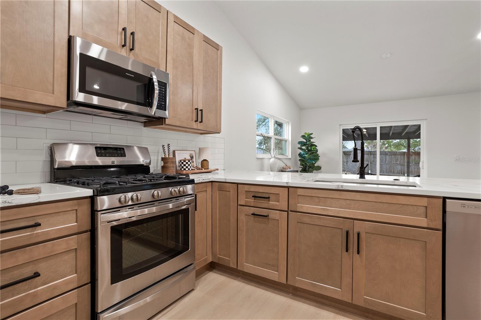 STERLING PARK UNIT 03 - Residential