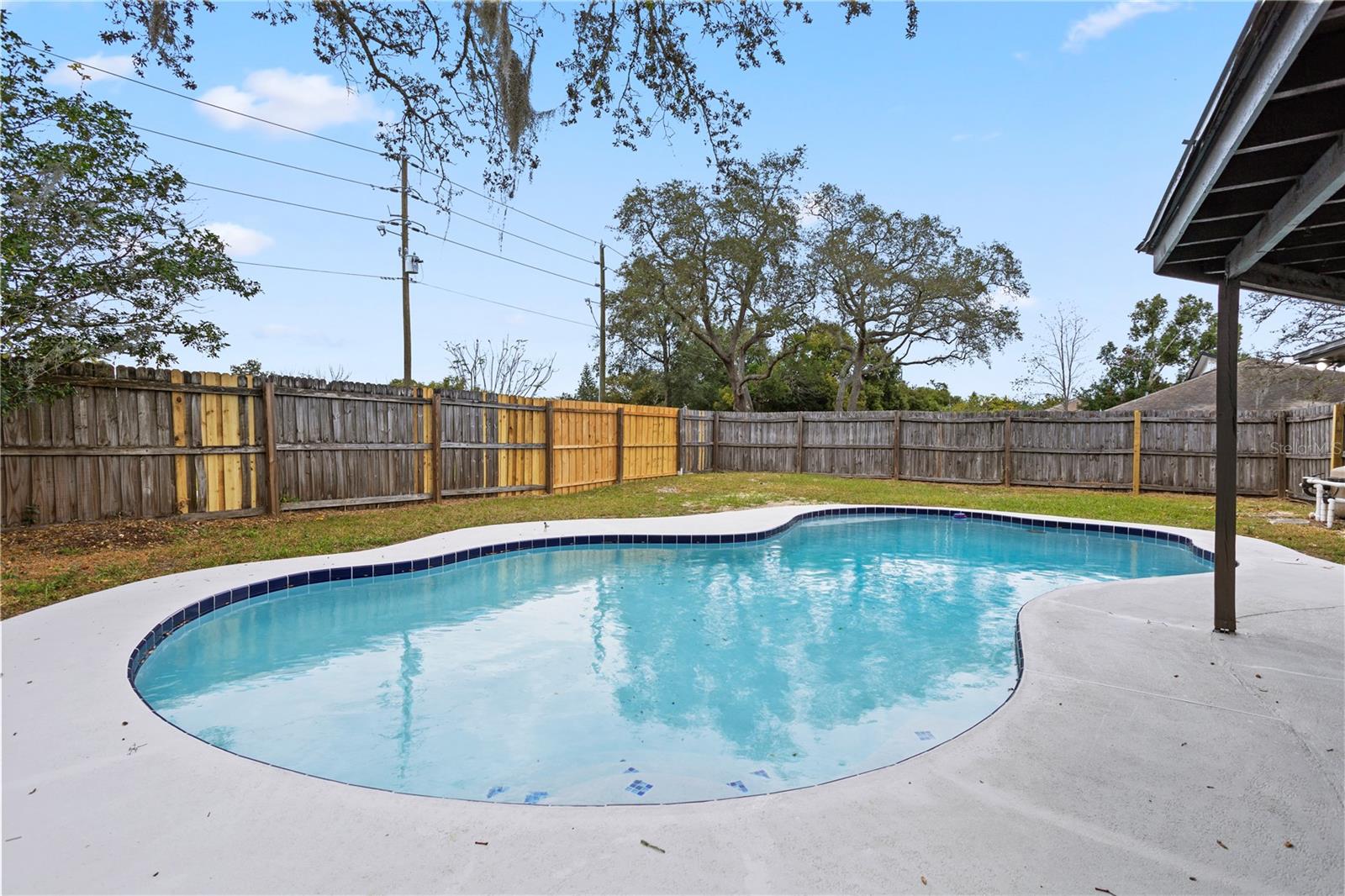 STERLING PARK UNIT 03 - Residential