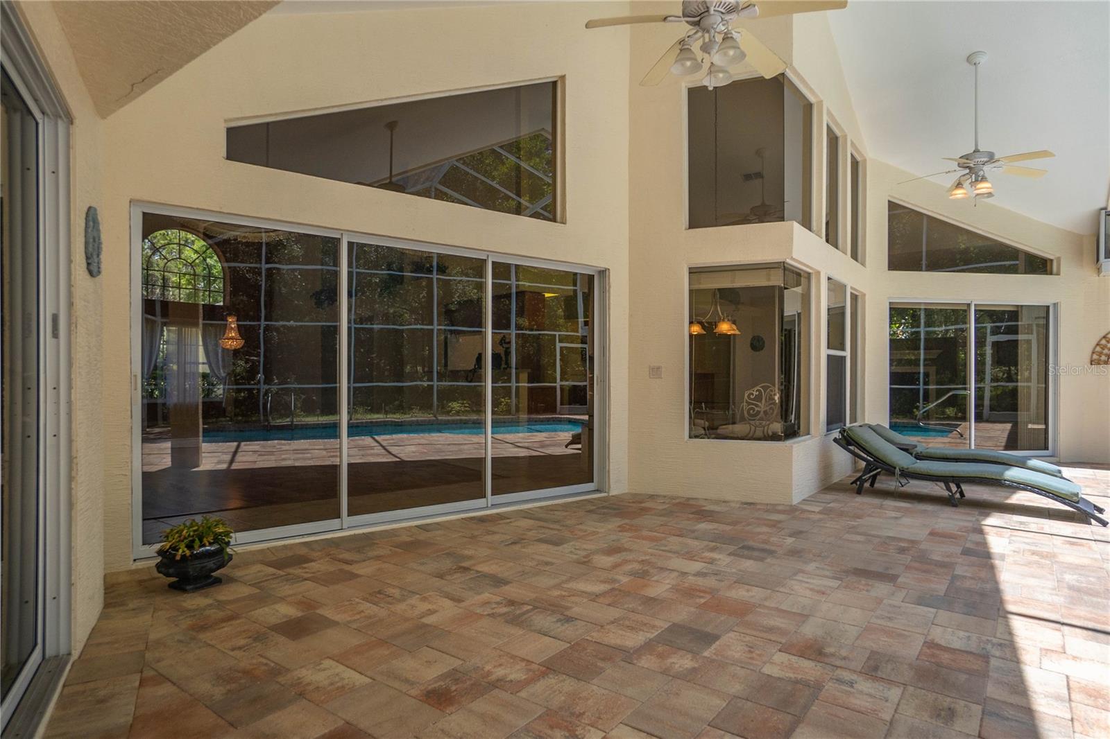 PINE RIDGE UNIT 03 - Residential