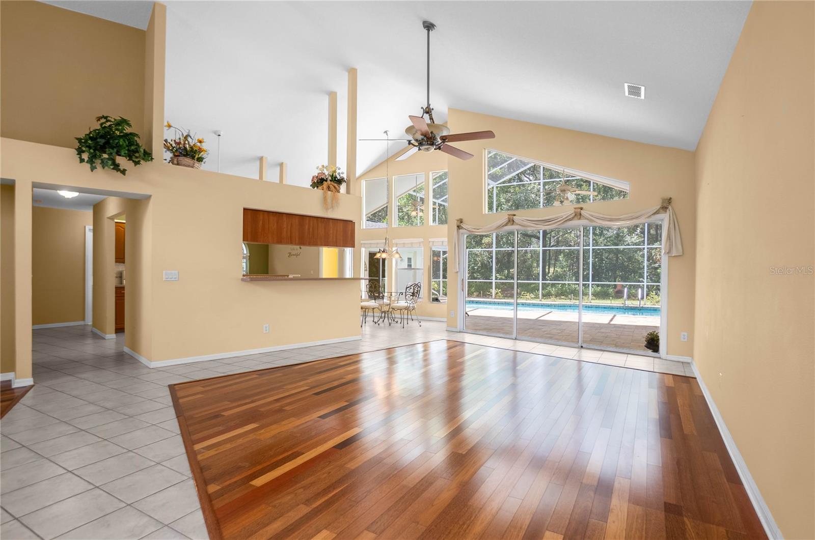 PINE RIDGE UNIT 03 - Residential