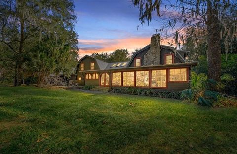 5824 SE 185TH AVENUE MICANOPY FL 32667