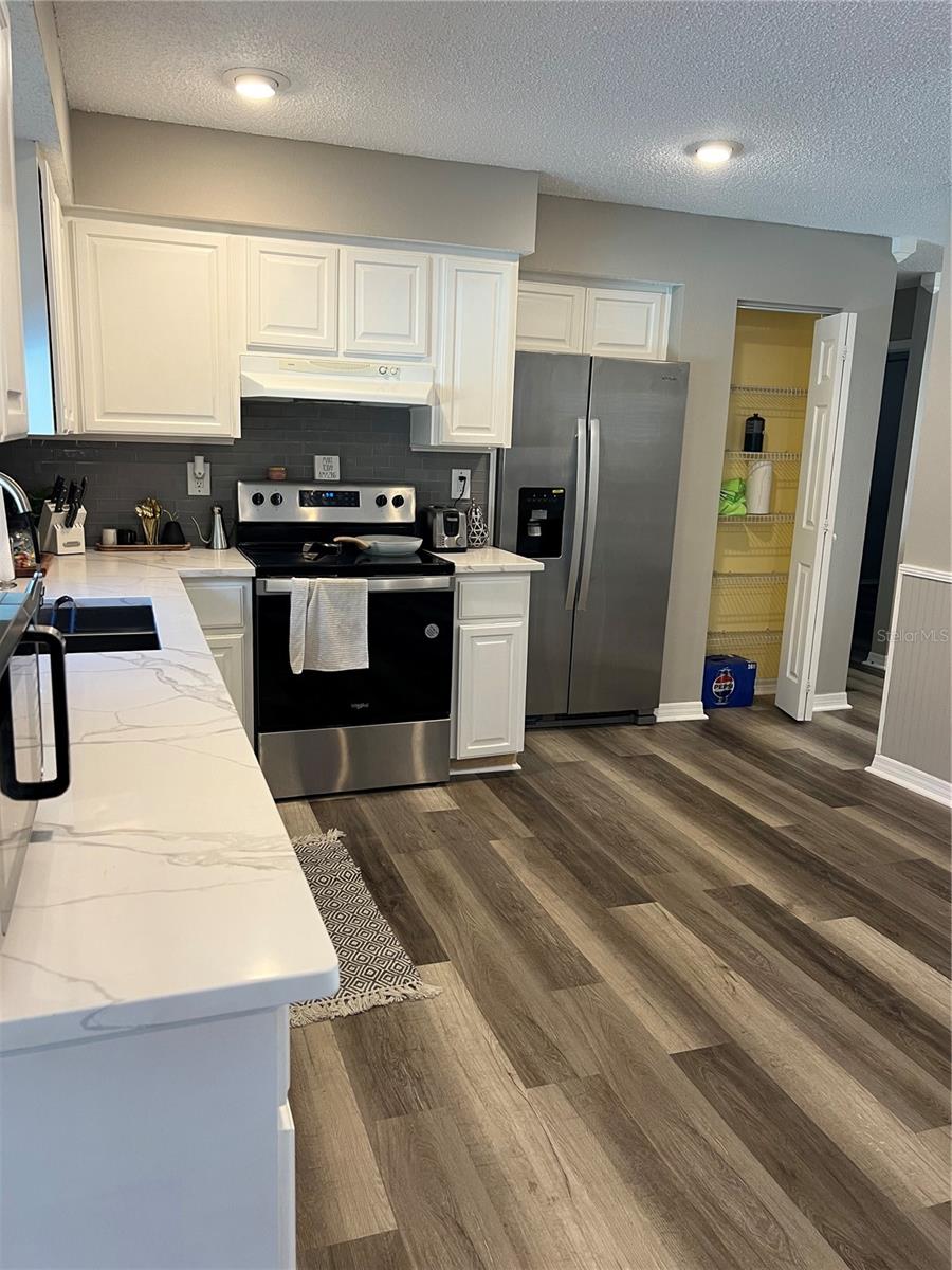 SPRING HILL - Residential