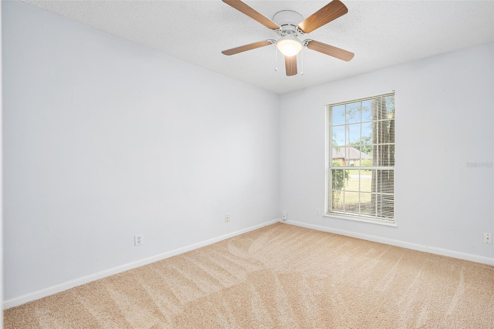 TOMOKA OAKS COUNTRY CLUB ESTATES - Residential