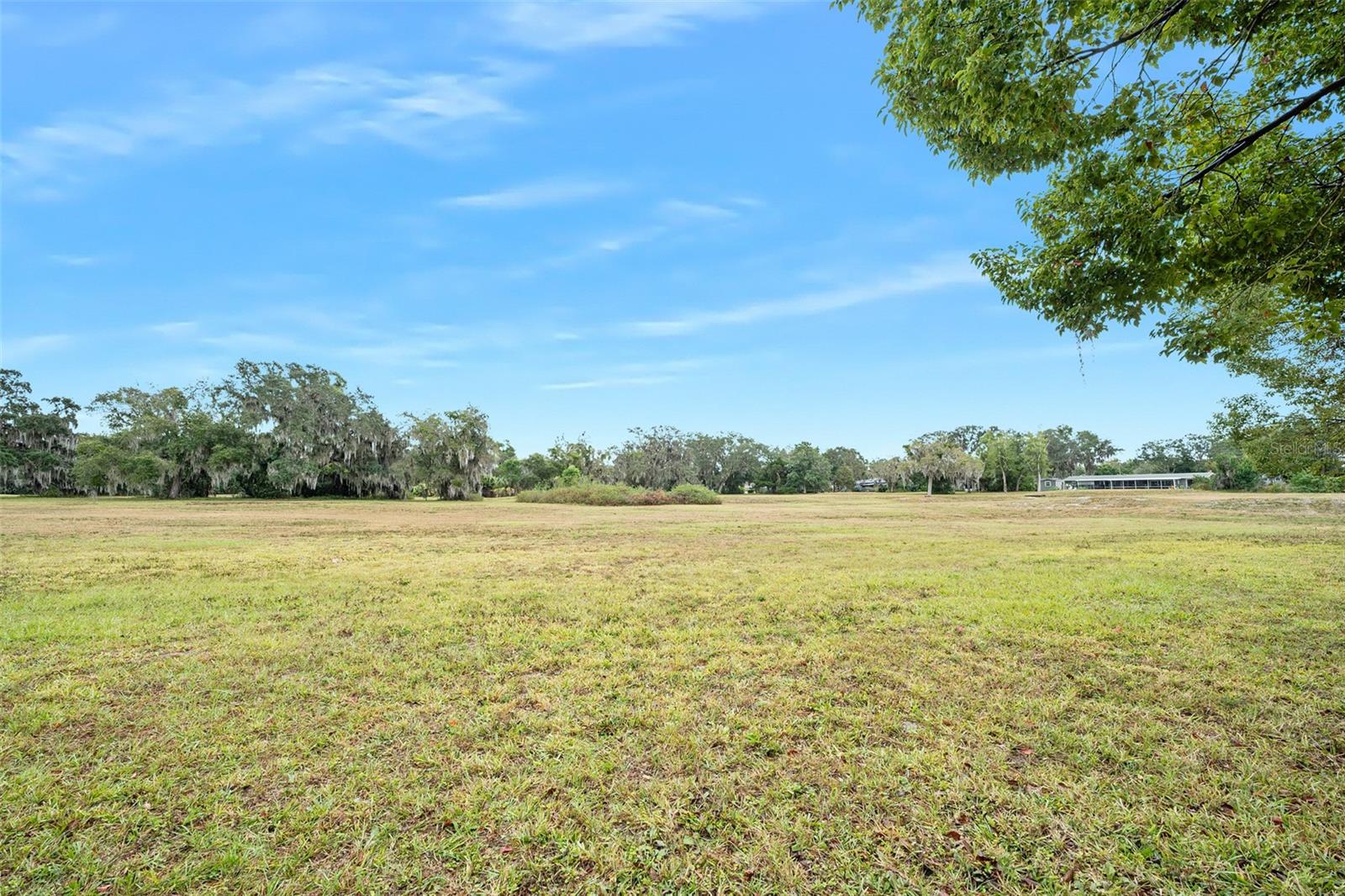 TOMOKA OAKS COUNTRY CLUB ESTATES - Residential