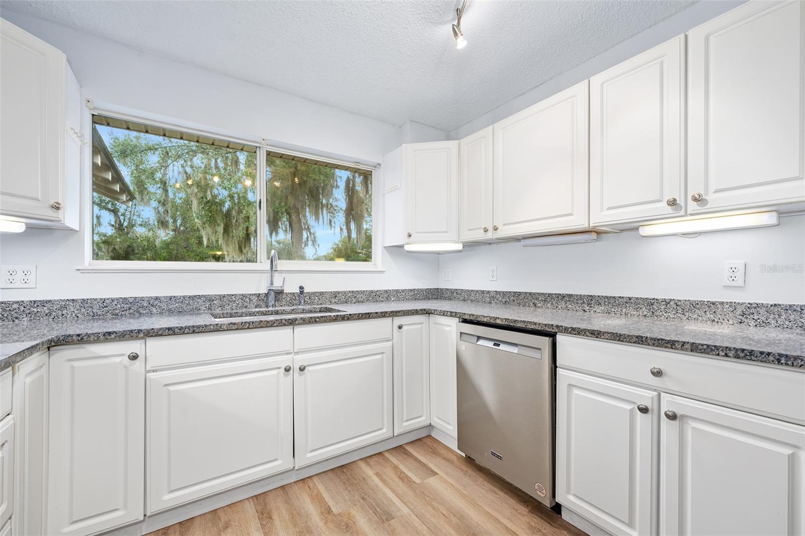 TOMOKA OAKS COUNTRY CLUB ESTATES - Residential