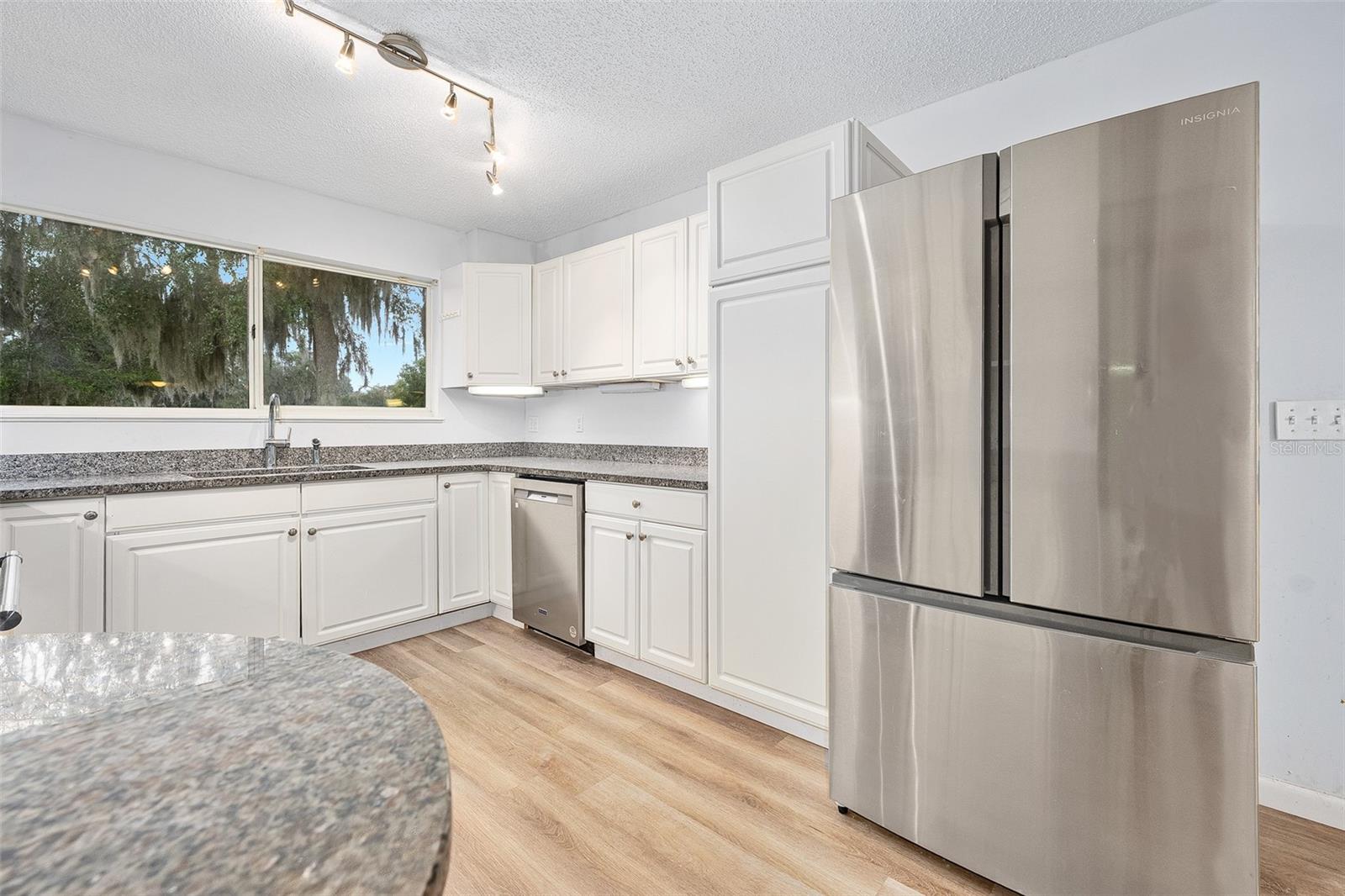 TOMOKA OAKS COUNTRY CLUB ESTATES - Residential