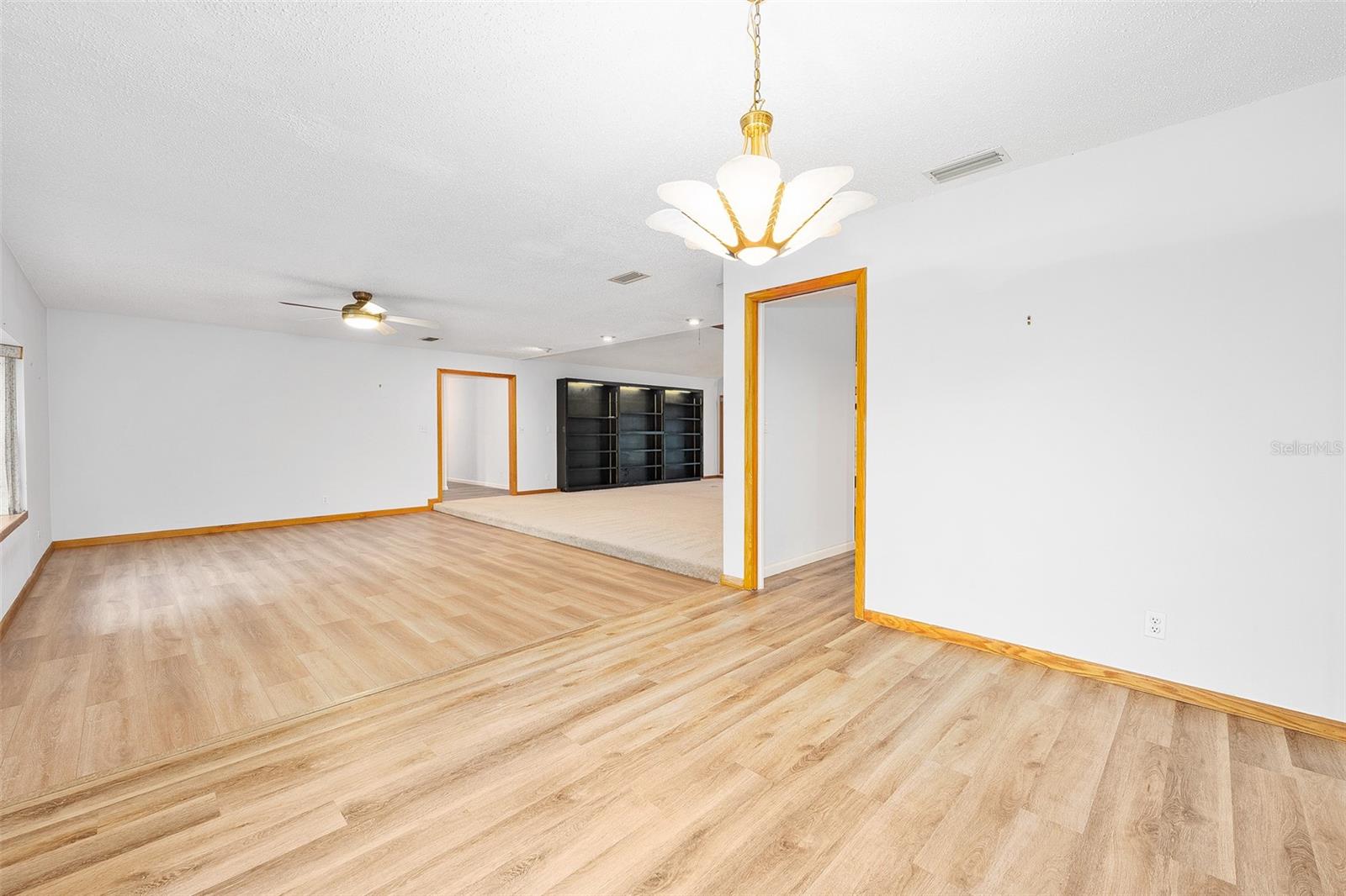 TOMOKA OAKS COUNTRY CLUB ESTATES - Residential