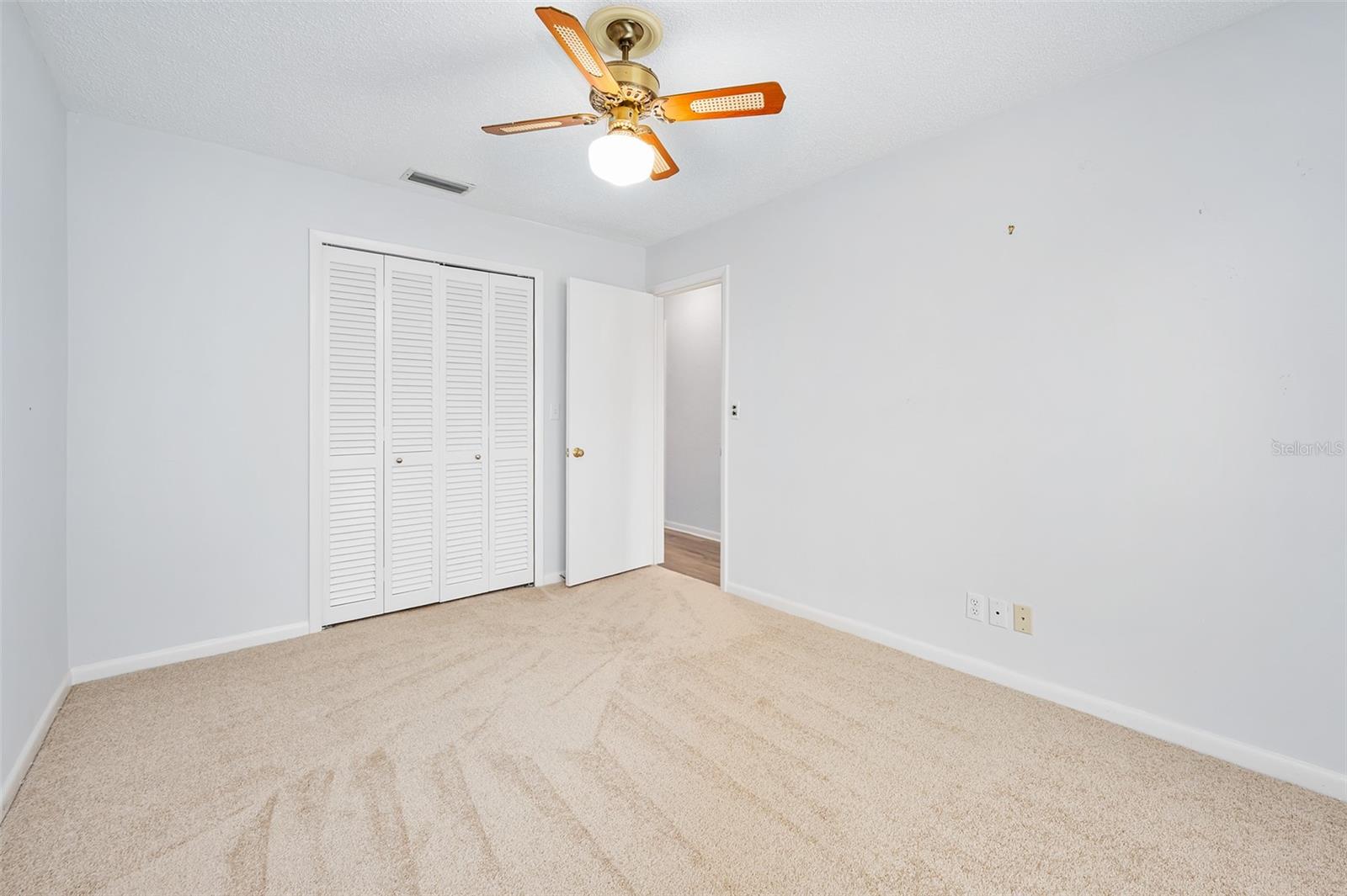 TOMOKA OAKS COUNTRY CLUB ESTATES - Residential