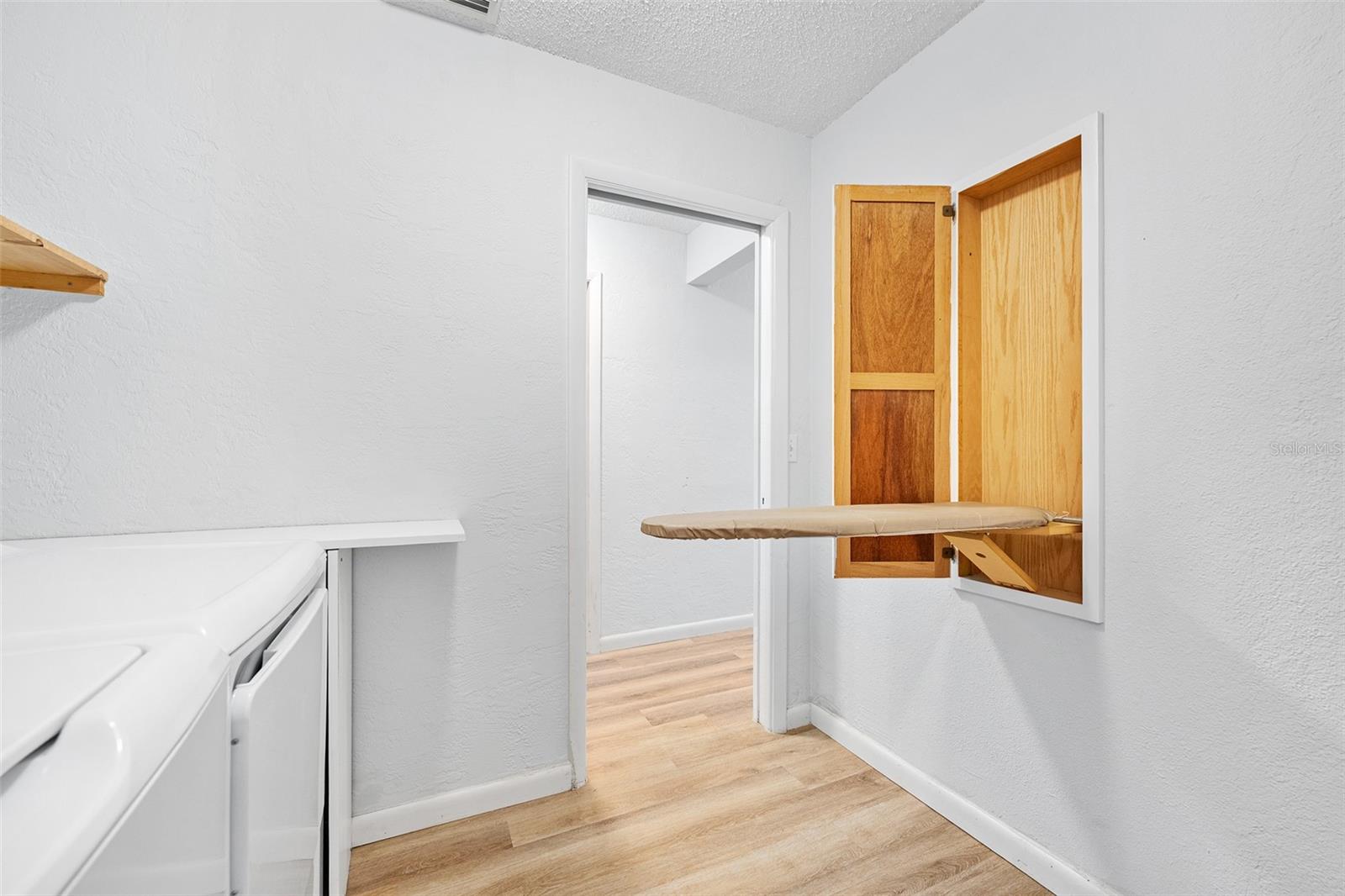 TOMOKA OAKS COUNTRY CLUB ESTATES - Residential