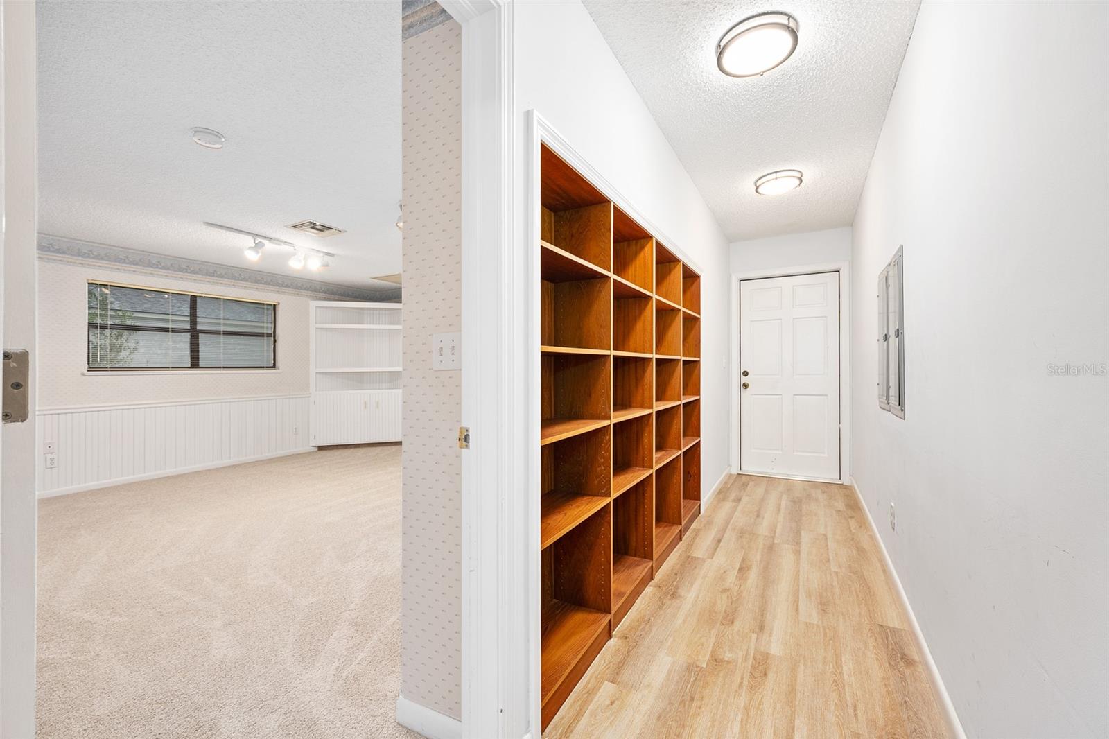 TOMOKA OAKS COUNTRY CLUB ESTATES - Residential