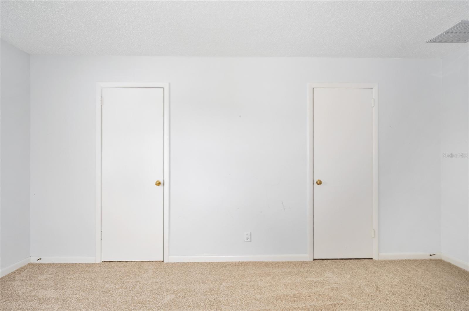 TOMOKA OAKS COUNTRY CLUB ESTATES - Residential