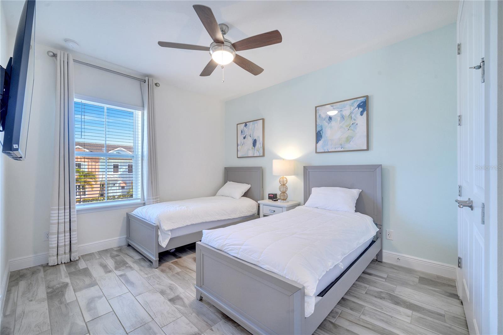 ROLLING OAKS PH 7 - Residential