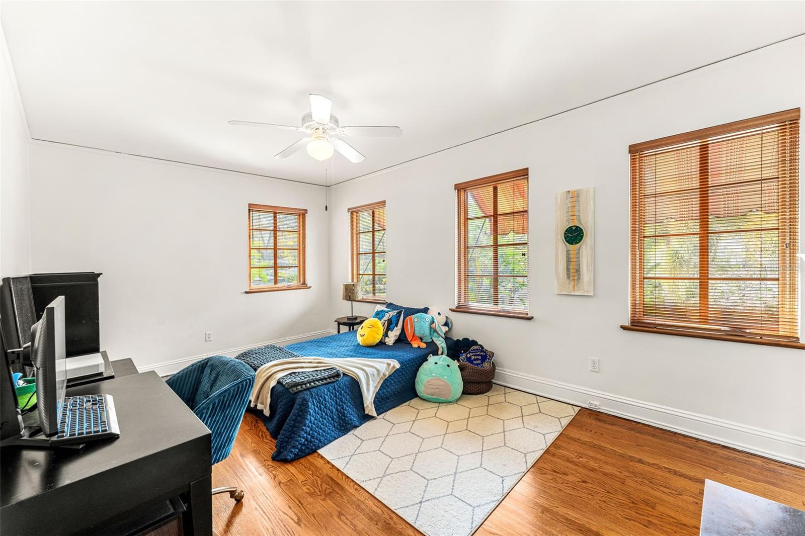 EDGEWATER HEIGHTS - Residential