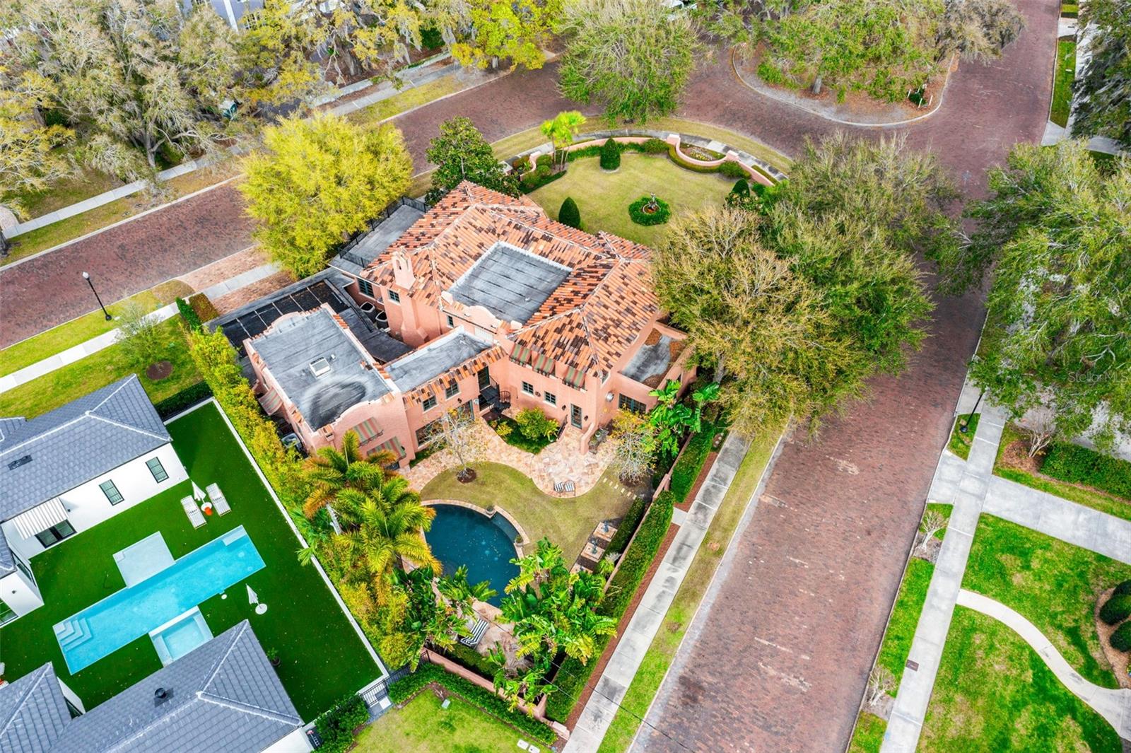 EDGEWATER HEIGHTS - Residential