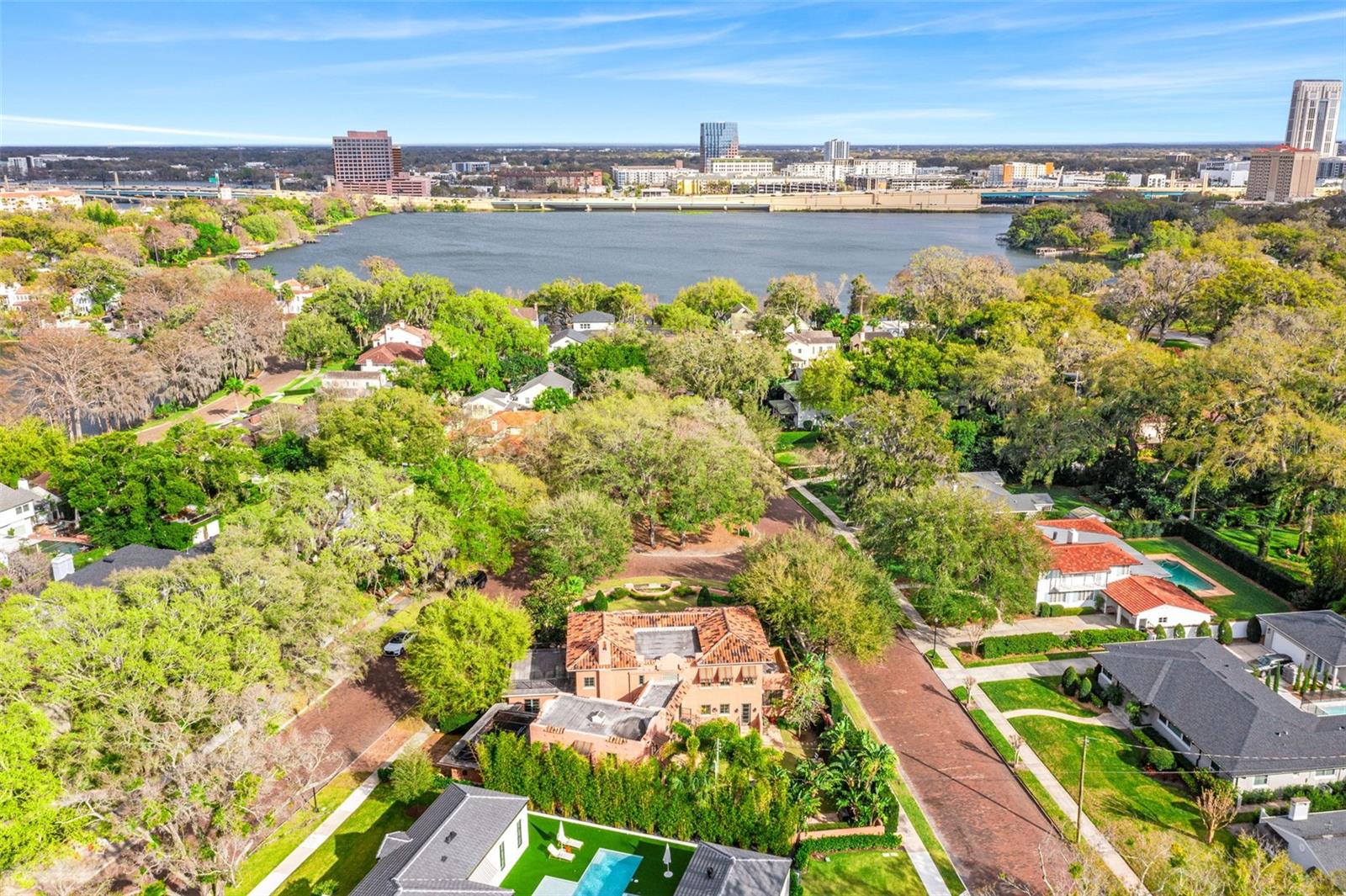 EDGEWATER HEIGHTS - Residential