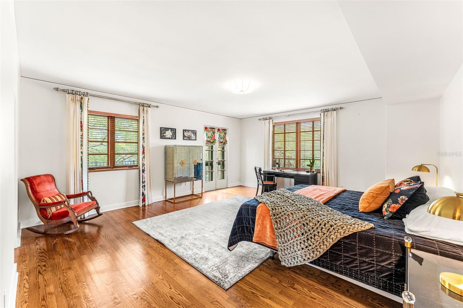 EDGEWATER HEIGHTS - Residential