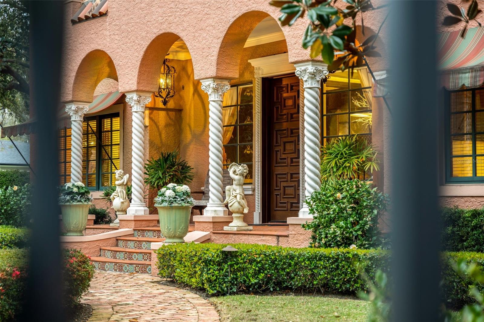 EDGEWATER HEIGHTS - Residential