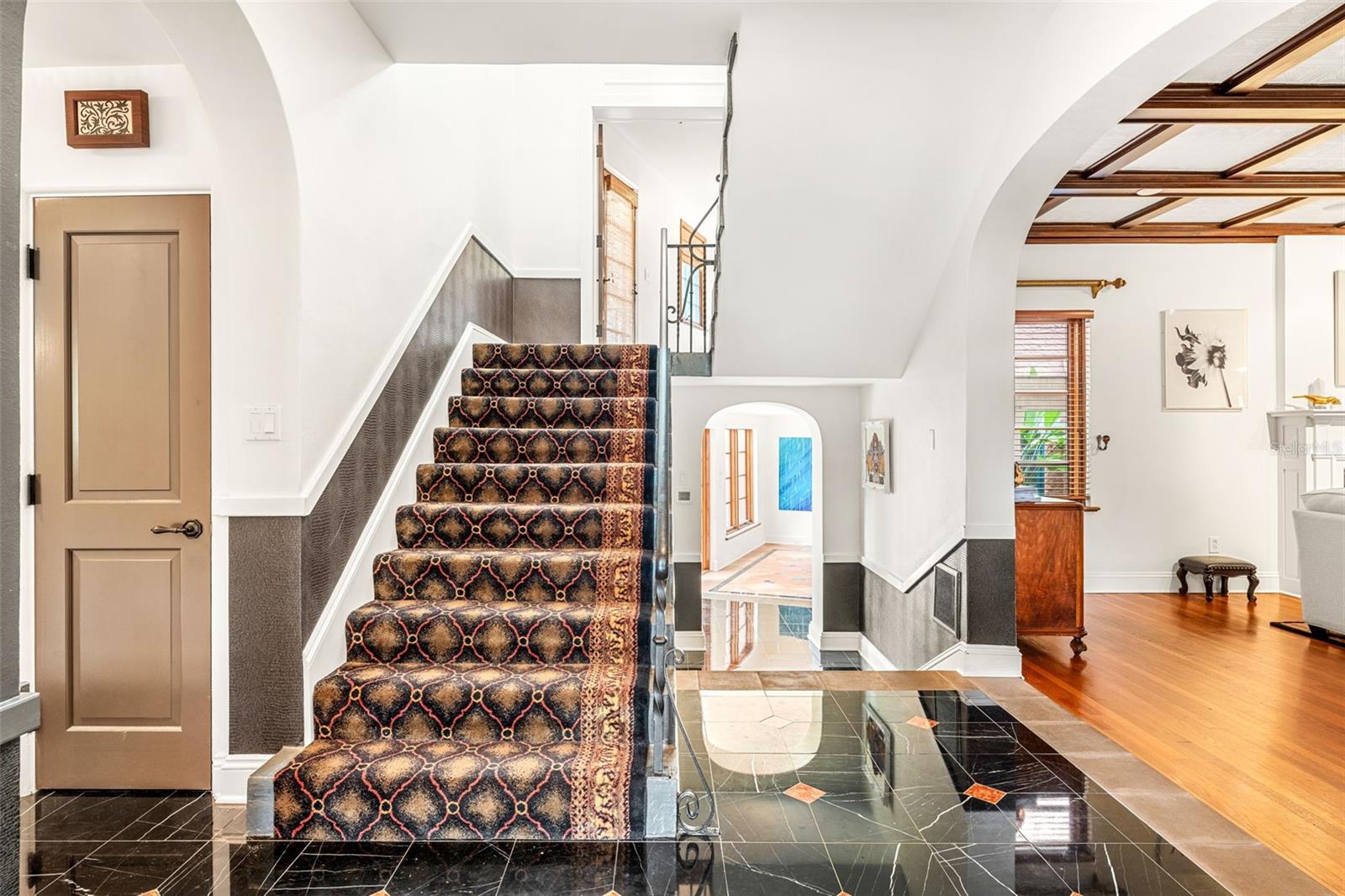 EDGEWATER HEIGHTS - Residential