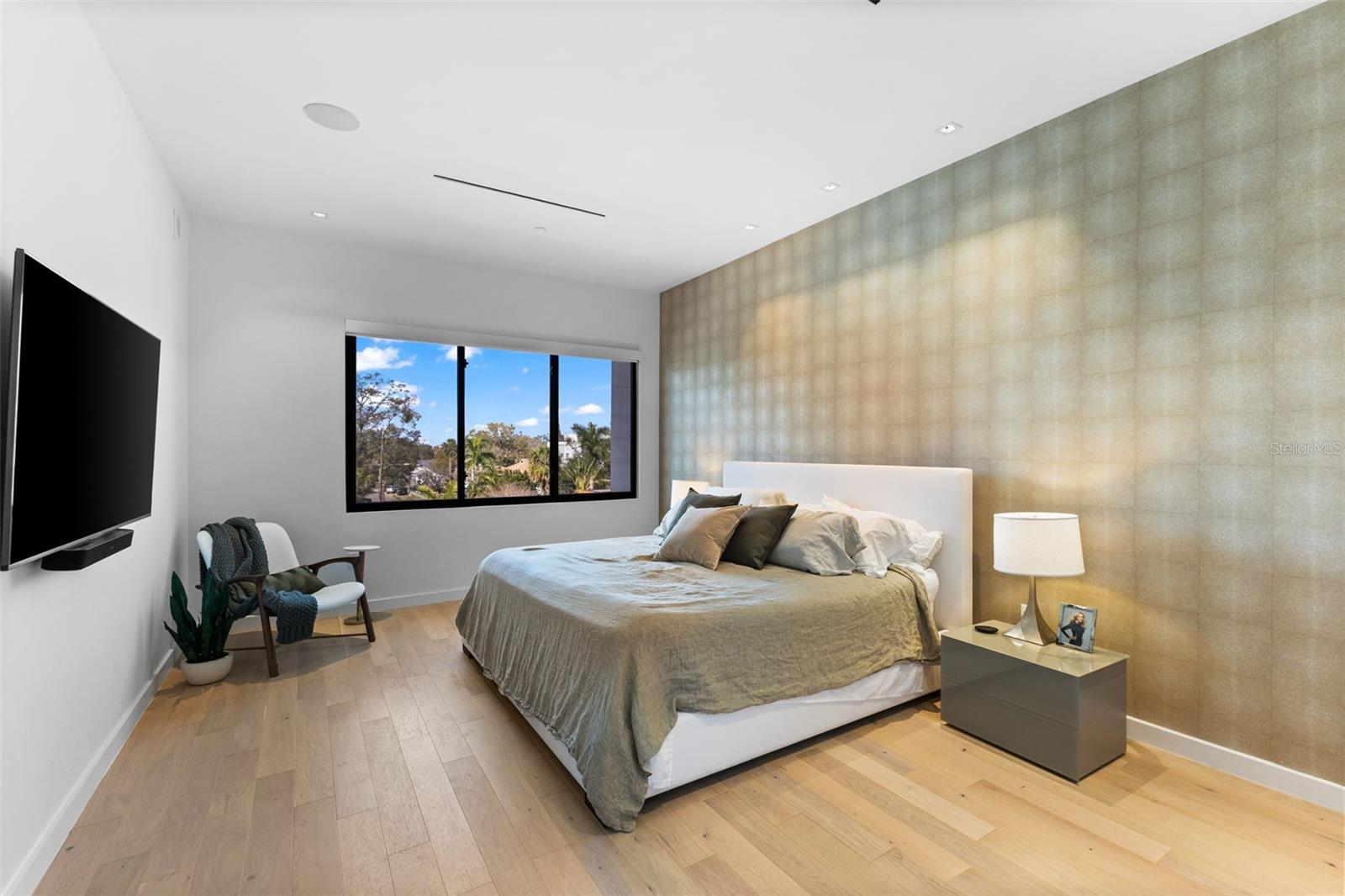 2700 CENTRAL CONDO - Residential