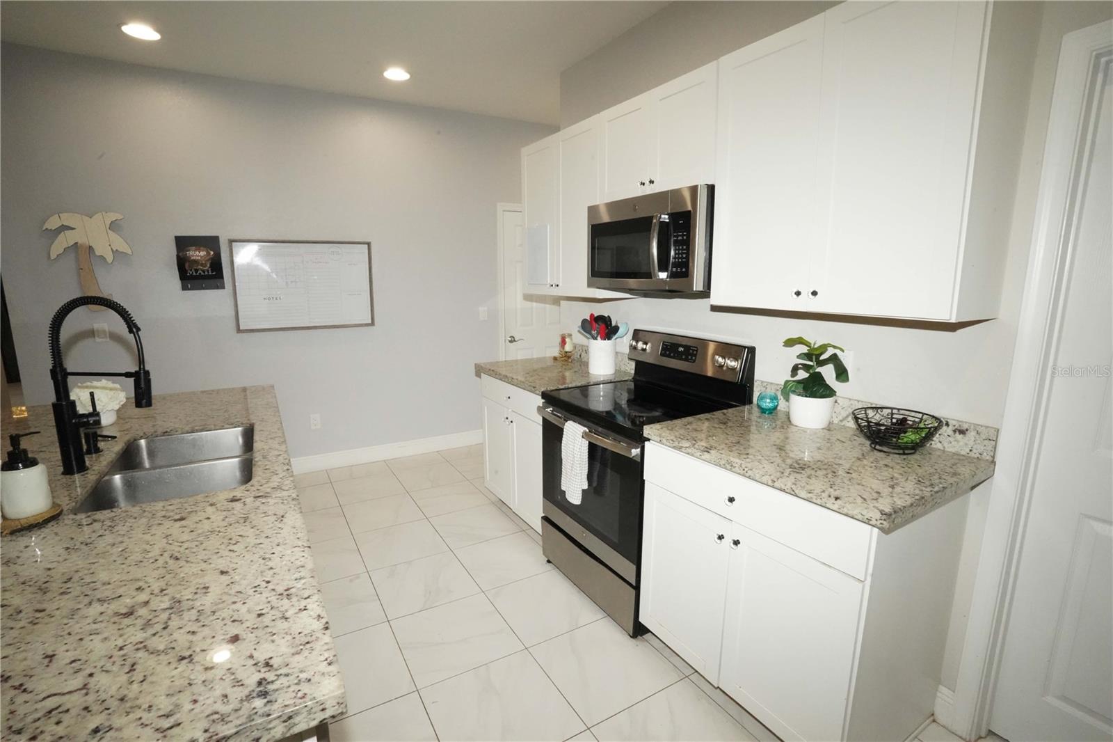 VIZCAYA FALLS 1 - Residential