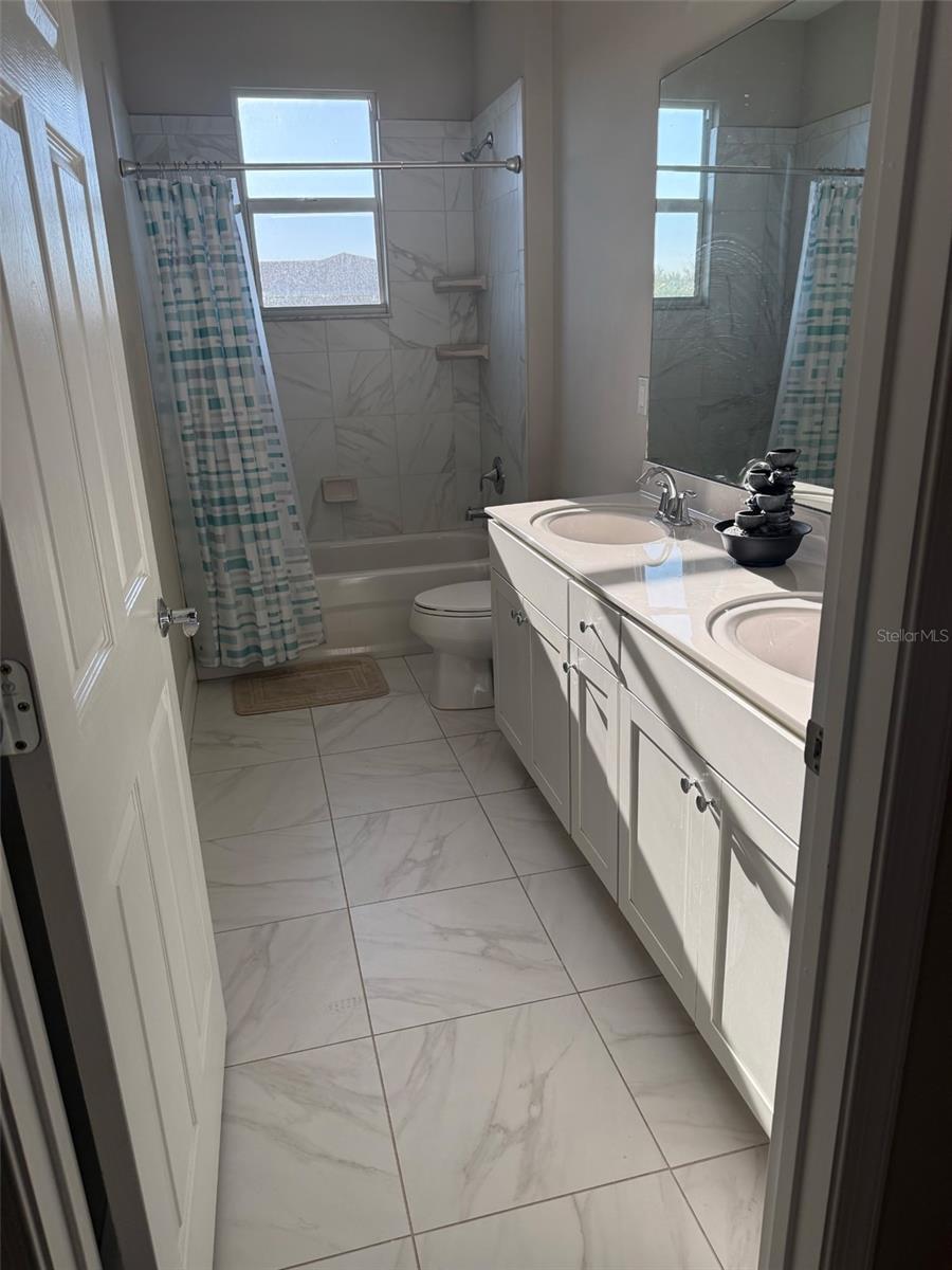 VIZCAYA FALLS 1 - Residential