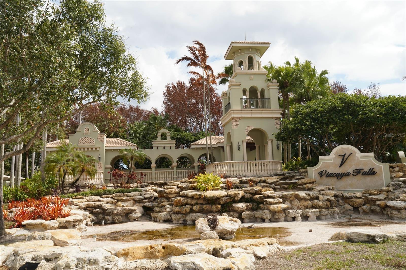 VIZCAYA FALLS 1 - Residential