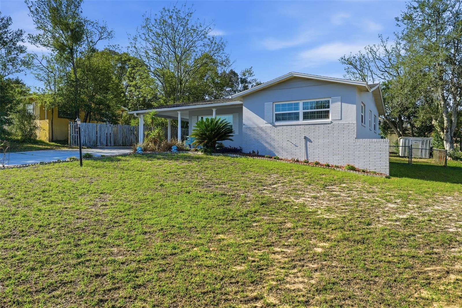 BEVERLY HILLS UNIT 05 - Residential